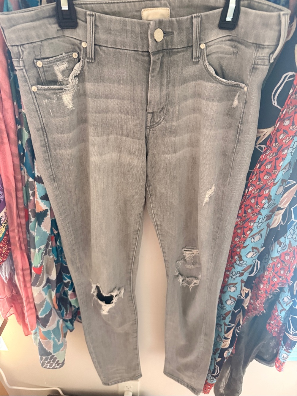 Mother | The Looker Jeans Grey Distressed | Size 28